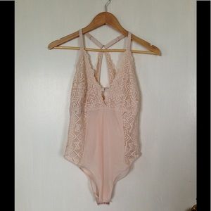 NWT Aerie Lace Body Suit-Size M